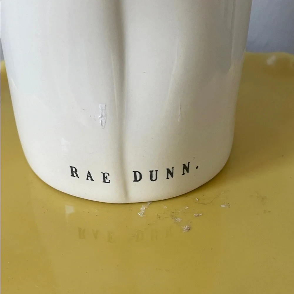 Rae Dunn White Vanilla Cupcake Candle